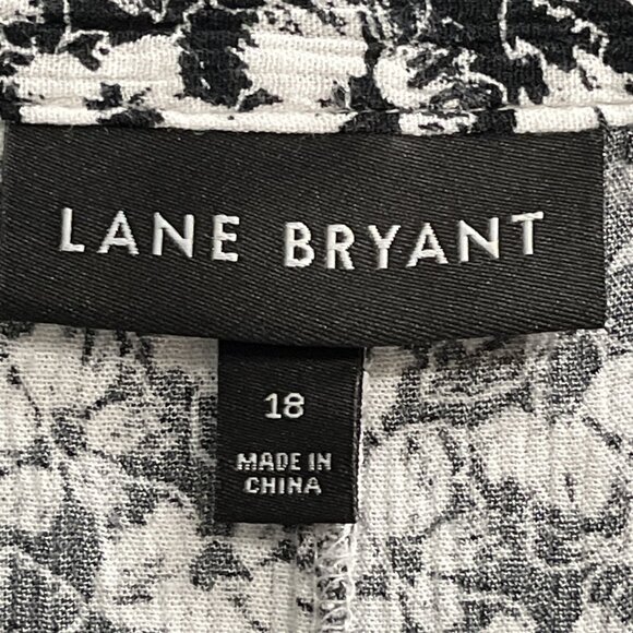 Lane Bryant Top Womens 18 Black White Floral Button Down Tunic Hi Low Casual - Picture 4 of 8